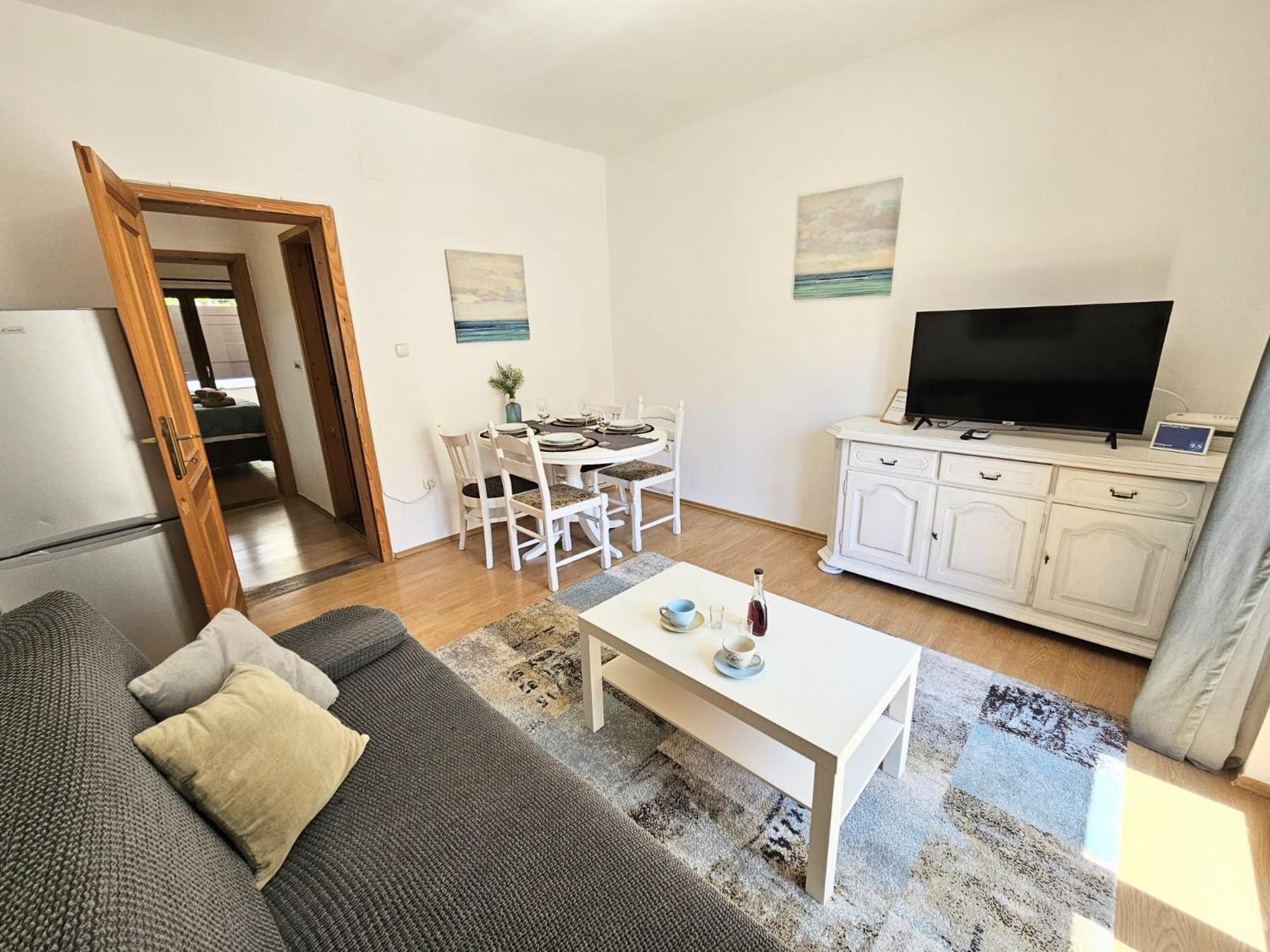 Apartmani Majic Макарска Экстерьер фото