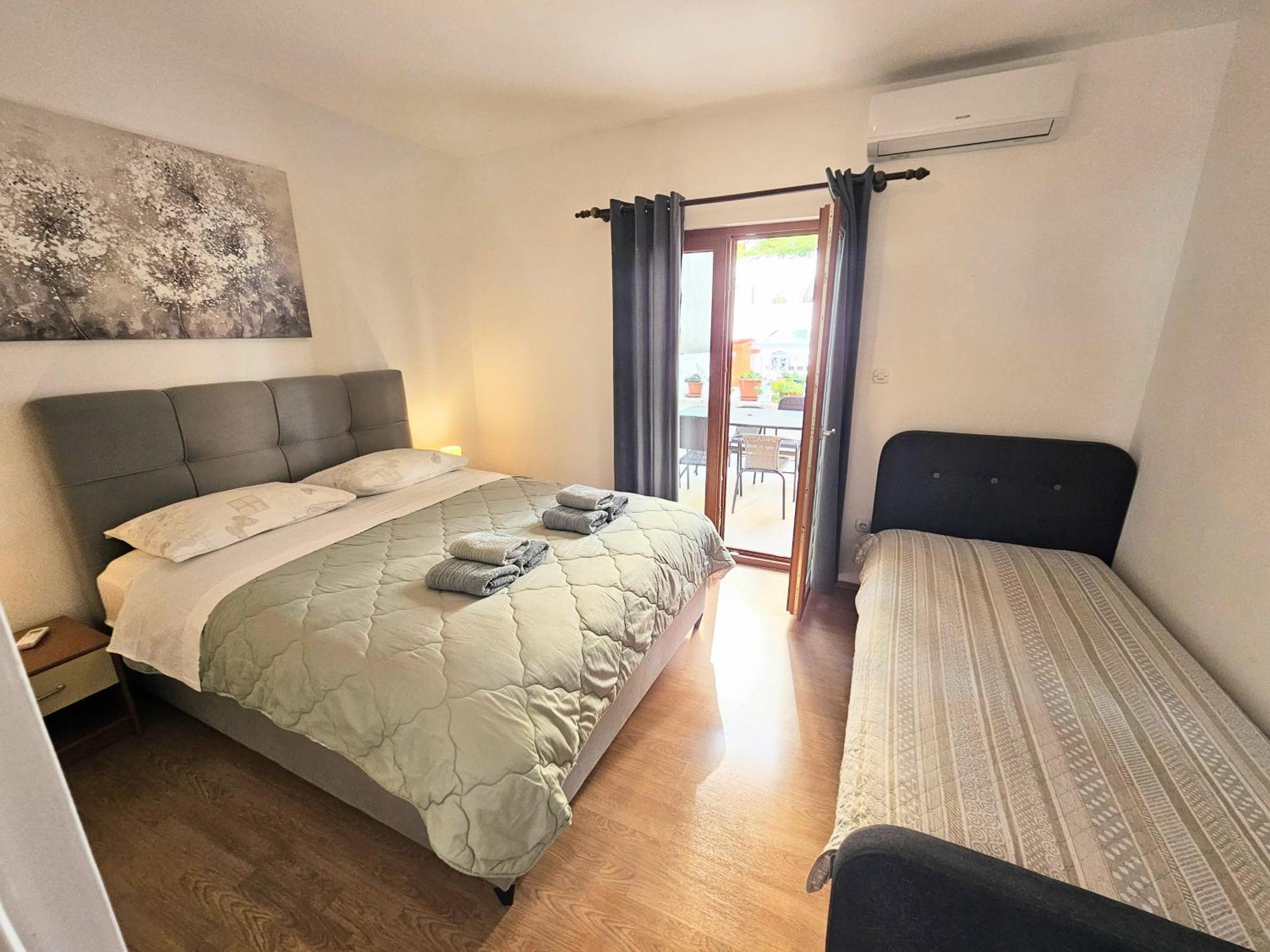 Apartmani Majic Макарска Экстерьер фото