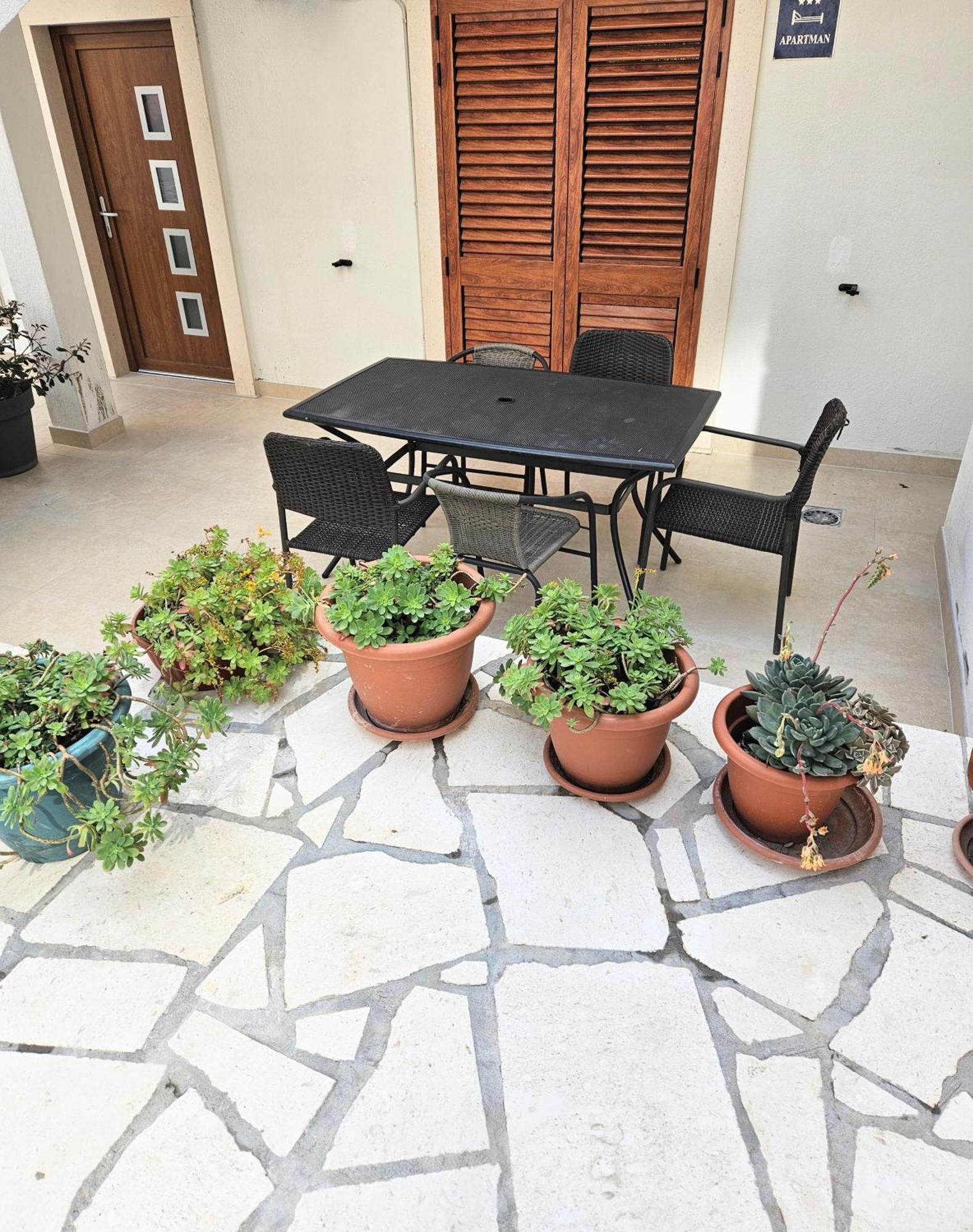 Apartmani Majic Макарска Номер фото