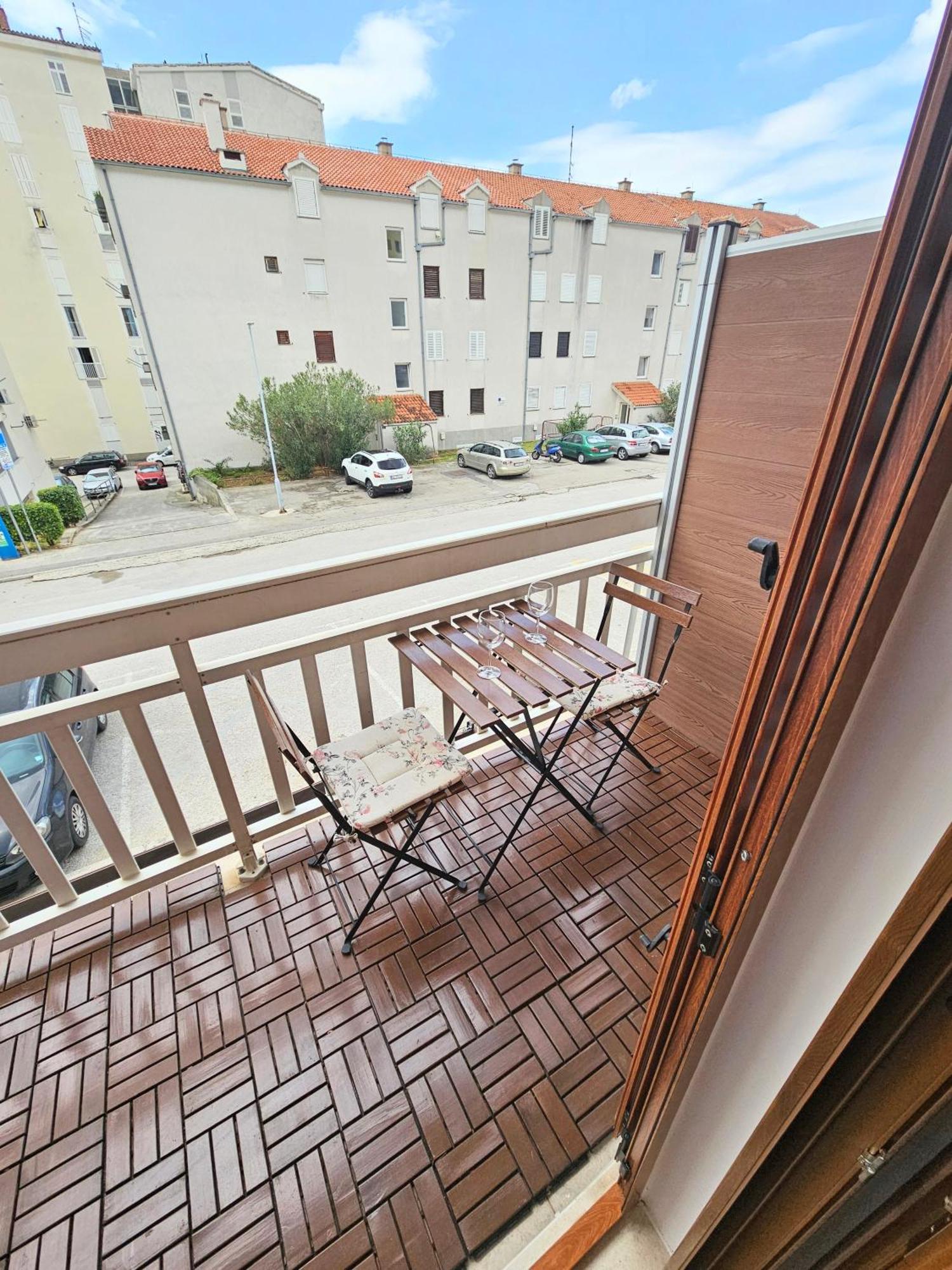 Apartmani Majic Макарска Экстерьер фото
