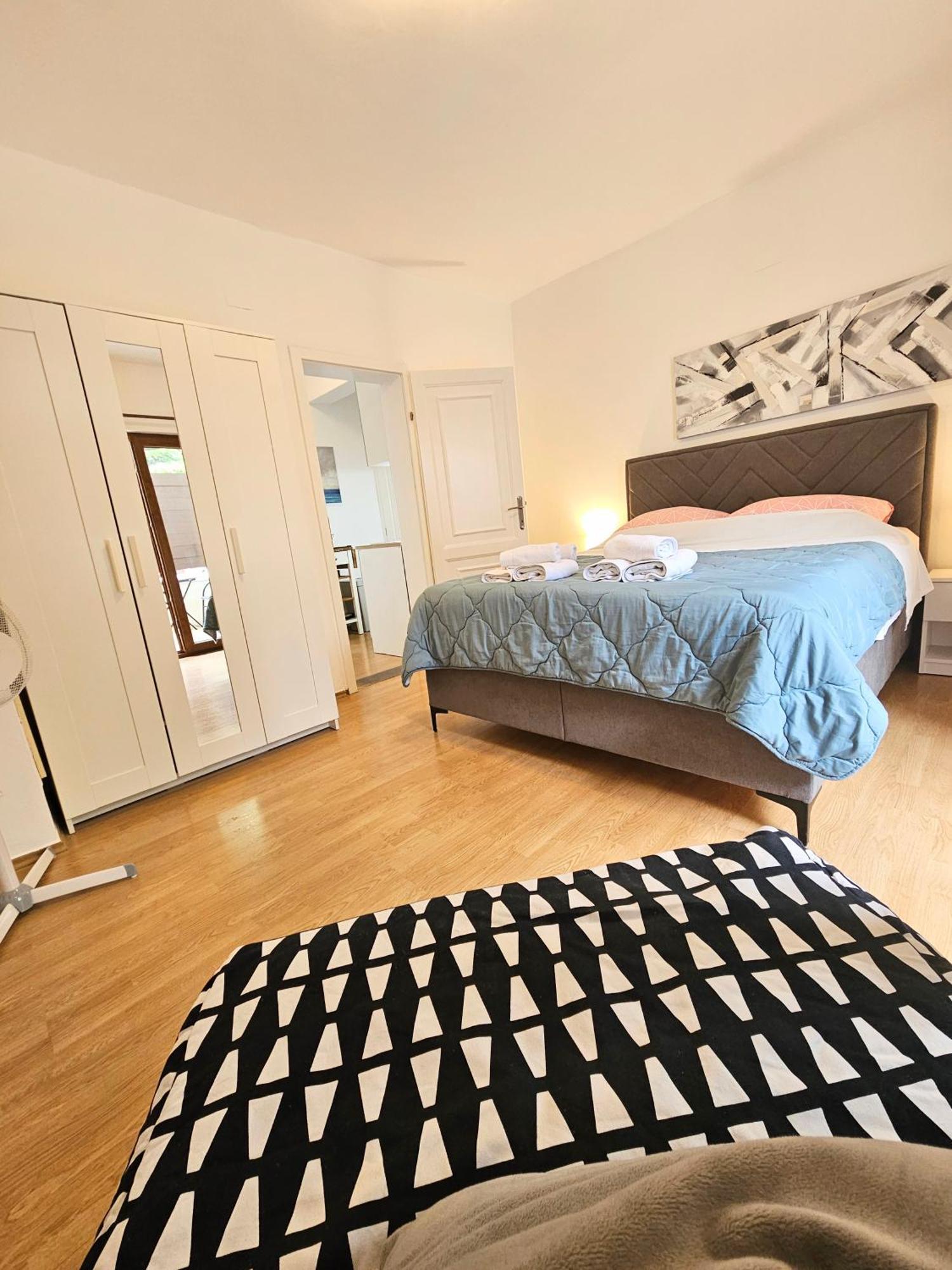 Apartmani Majic Макарска Экстерьер фото
