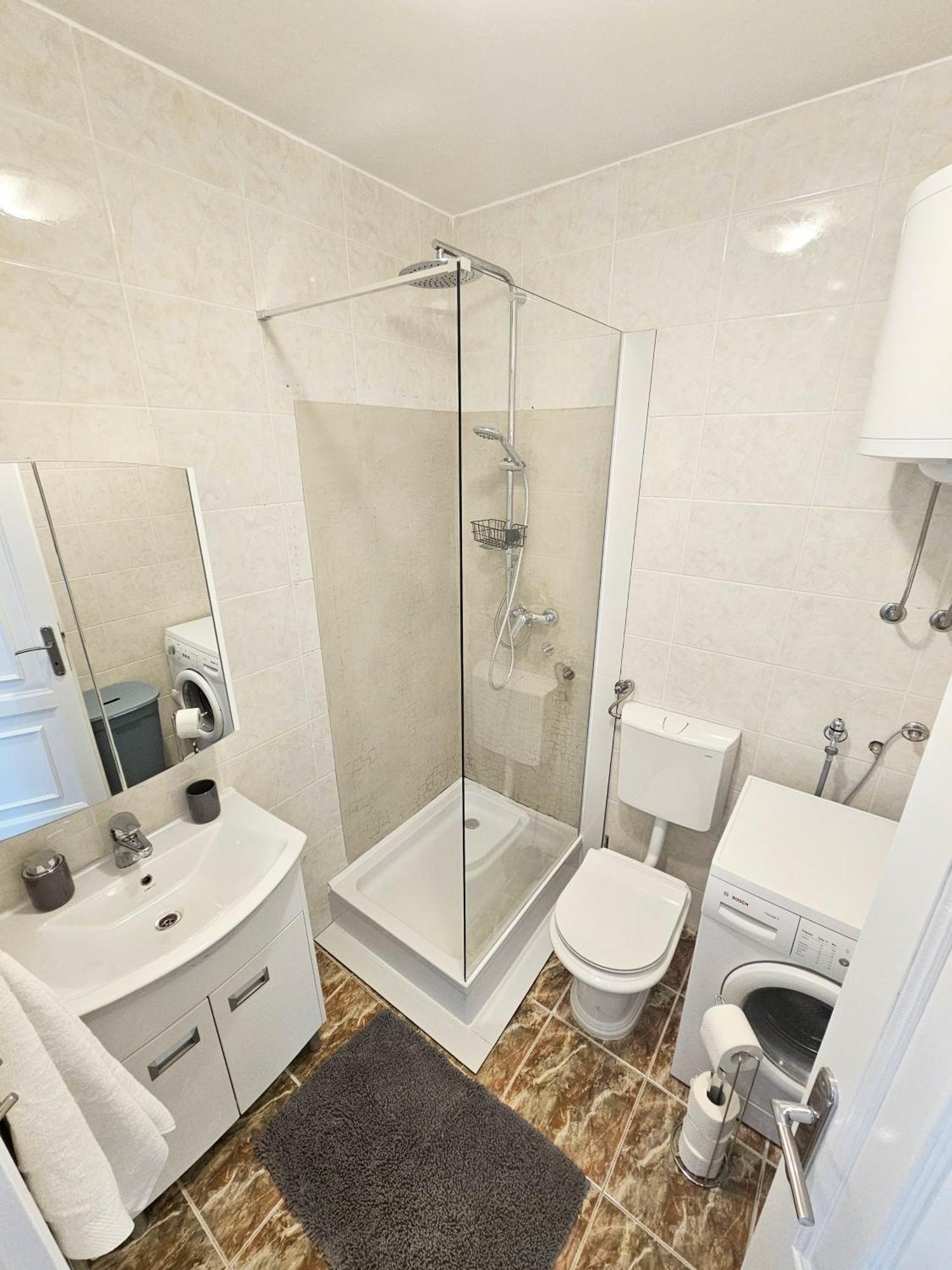 Apartmani Majic Макарска Экстерьер фото