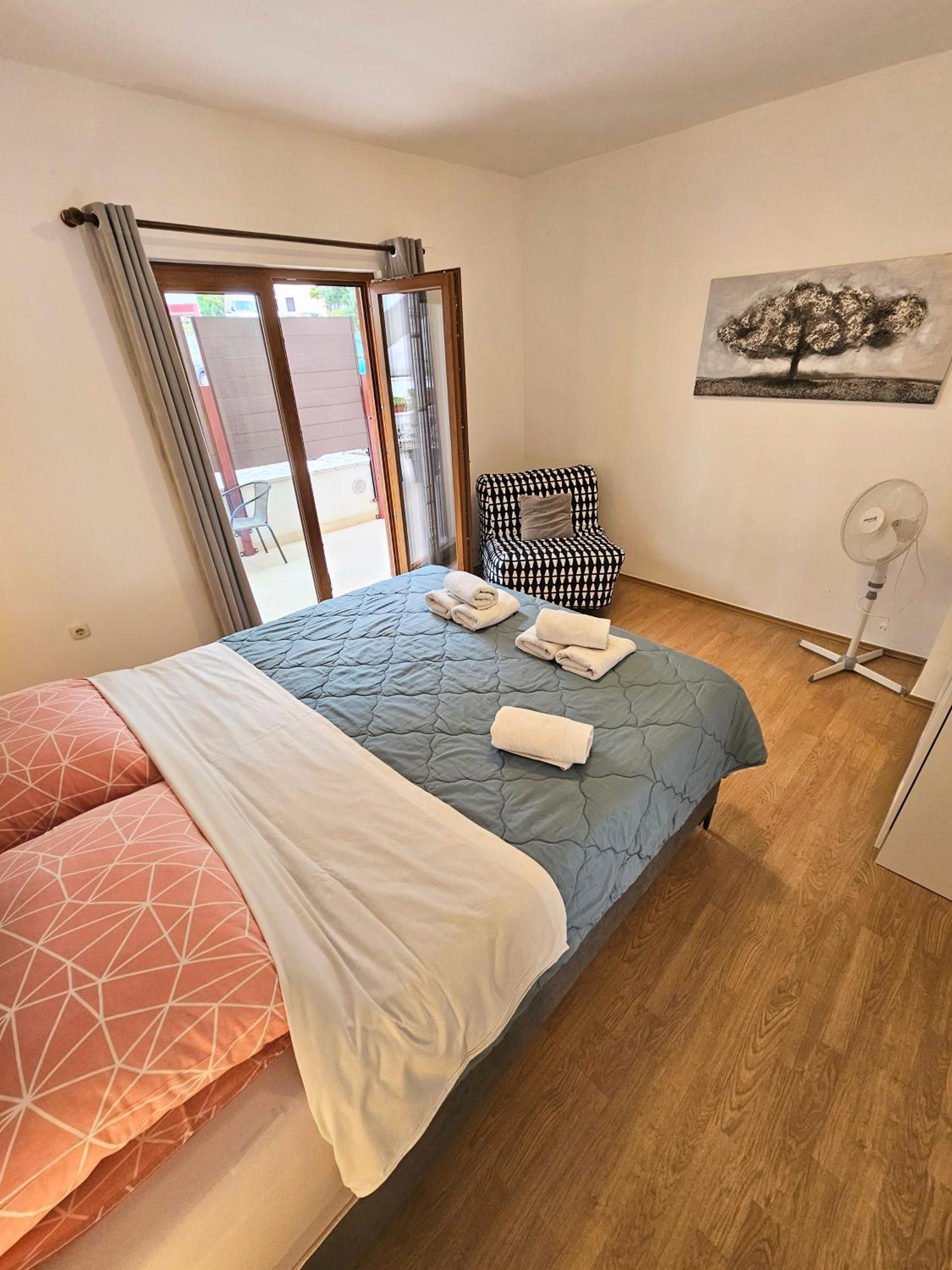 Apartmani Majic Макарска Экстерьер фото