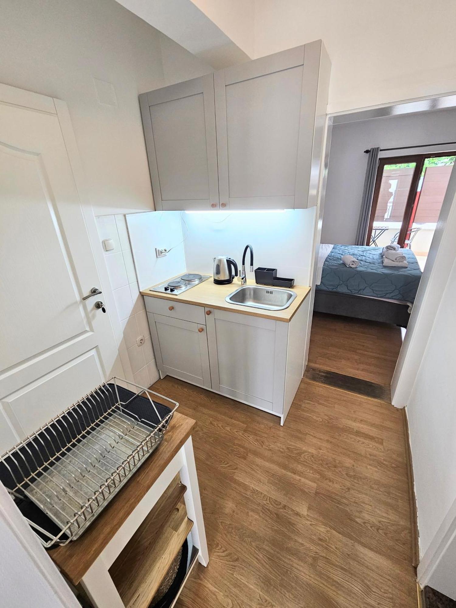 Apartmani Majic Макарска Экстерьер фото